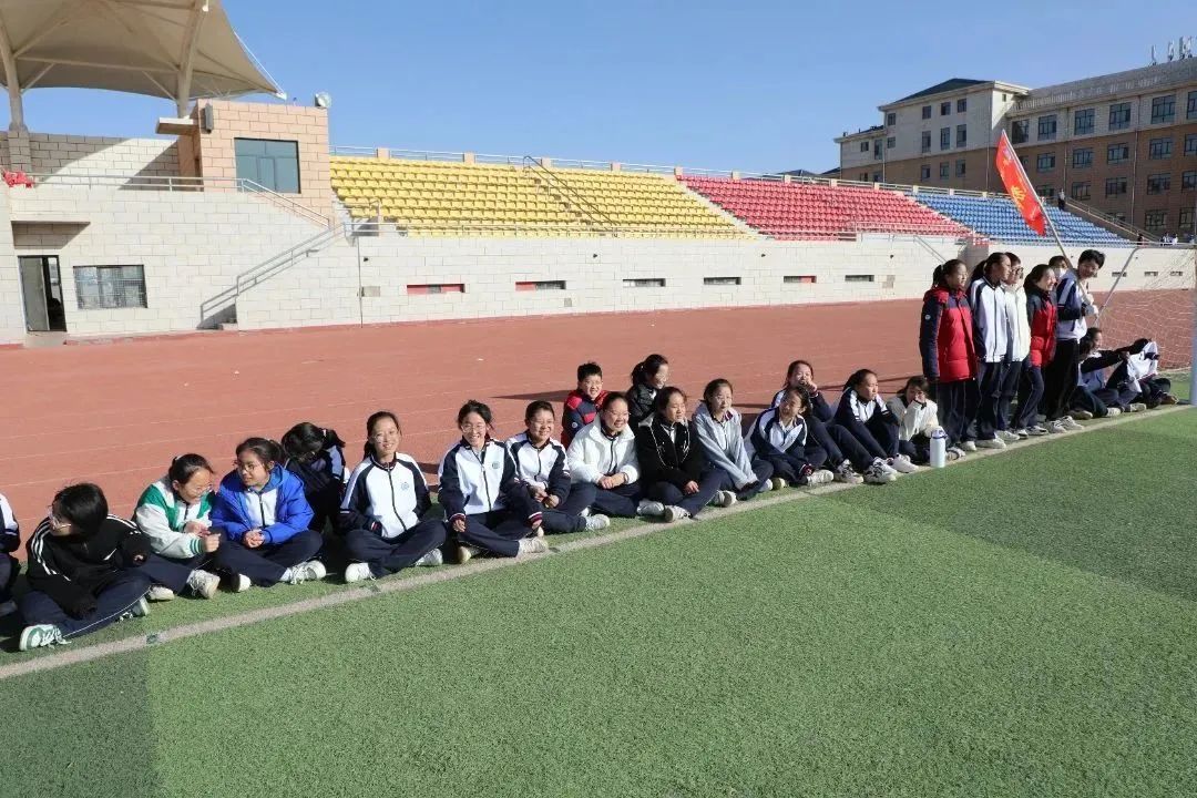 四子王旗宽高实验学校足球,校长杯校园足球联赛开幕仪式