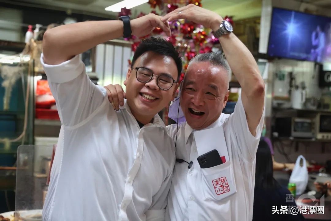 一家店铺宣布关门整条街,一家店突然停业了