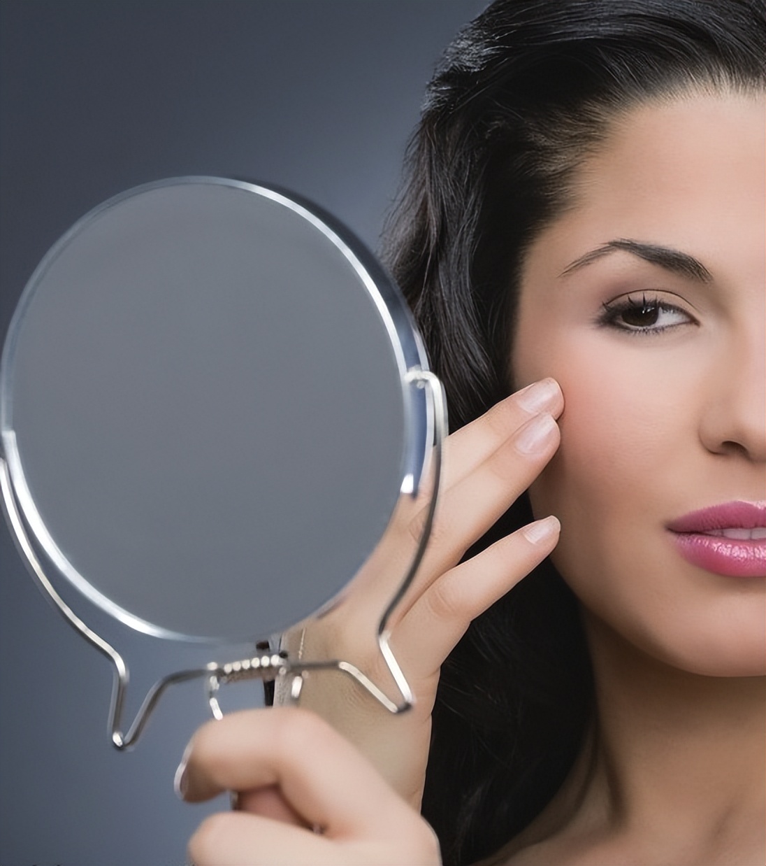 面部有紫色血丝的原因,老年人面部有血丝