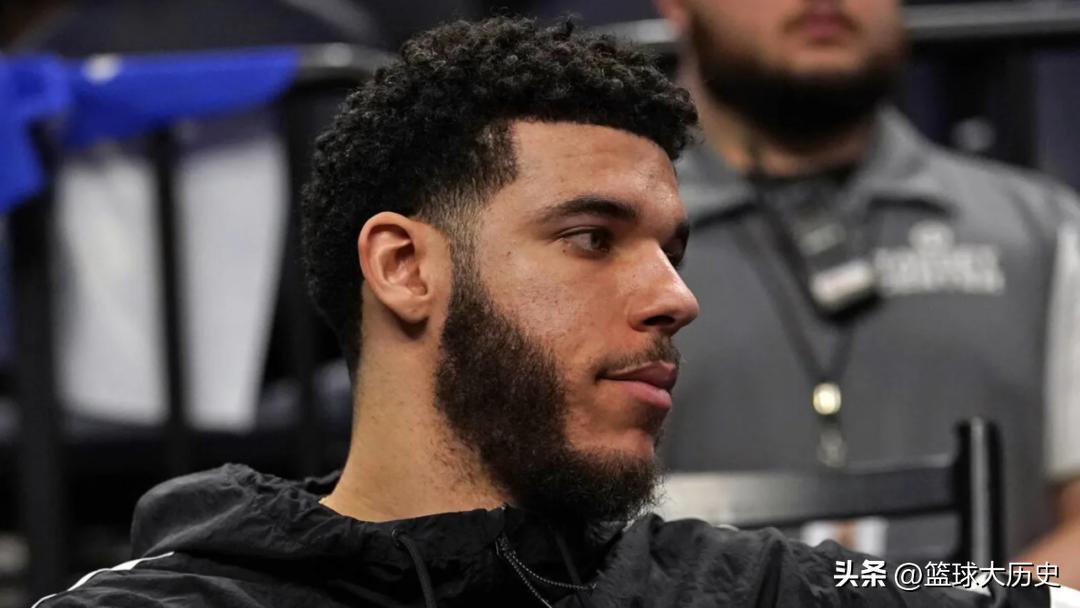 太玻璃了！连续三年报销！这个榜眼秀还有救吗？