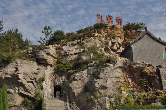 最好的风景是山里走走,最好的旅游风景在路上