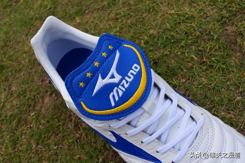 2020年美津浓足球鞋碎钉推荐,重温经典2002世界杯