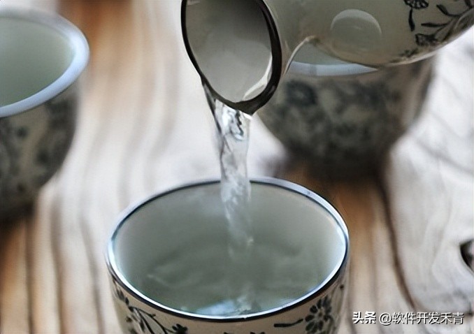 链动2+1模式，颠覆传统，如何让酒业发展颇为迅猛？