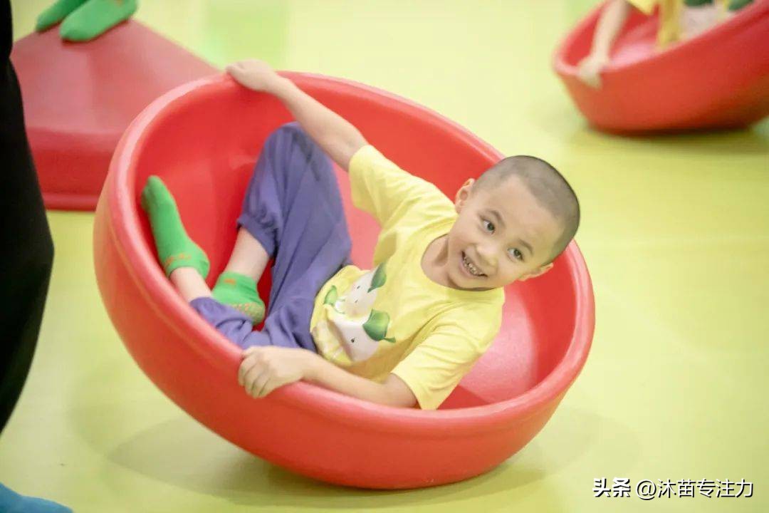 家庭感统训练干预0-3岁,感统课孩子不配合怎么办