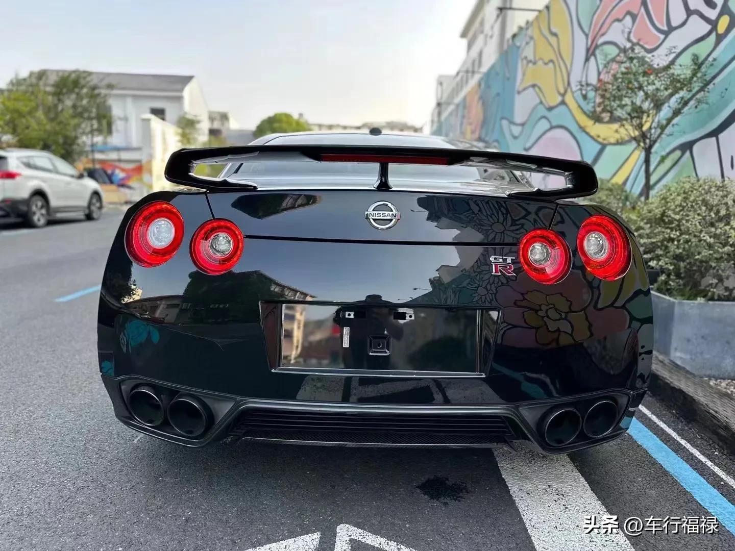 日产gtr到底多厉害,日产gtr有什么过人之处
