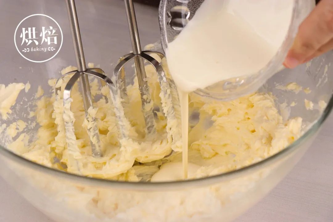 私房本季当家花旦芒果奶茶糯米蛋糕天衣无缝的搭配色香味俱全