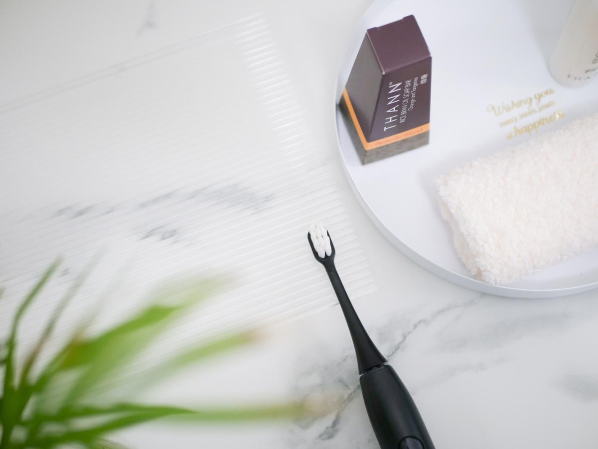 usmile电动牙刷和飞利浦电动牙刷,华为电动牙刷和飞利浦电动牙刷