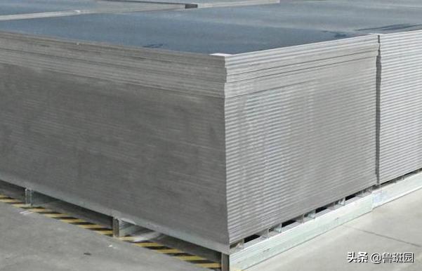 “其貌不扬”的竹炭板，也可以变身家居界的“时尚新宠”