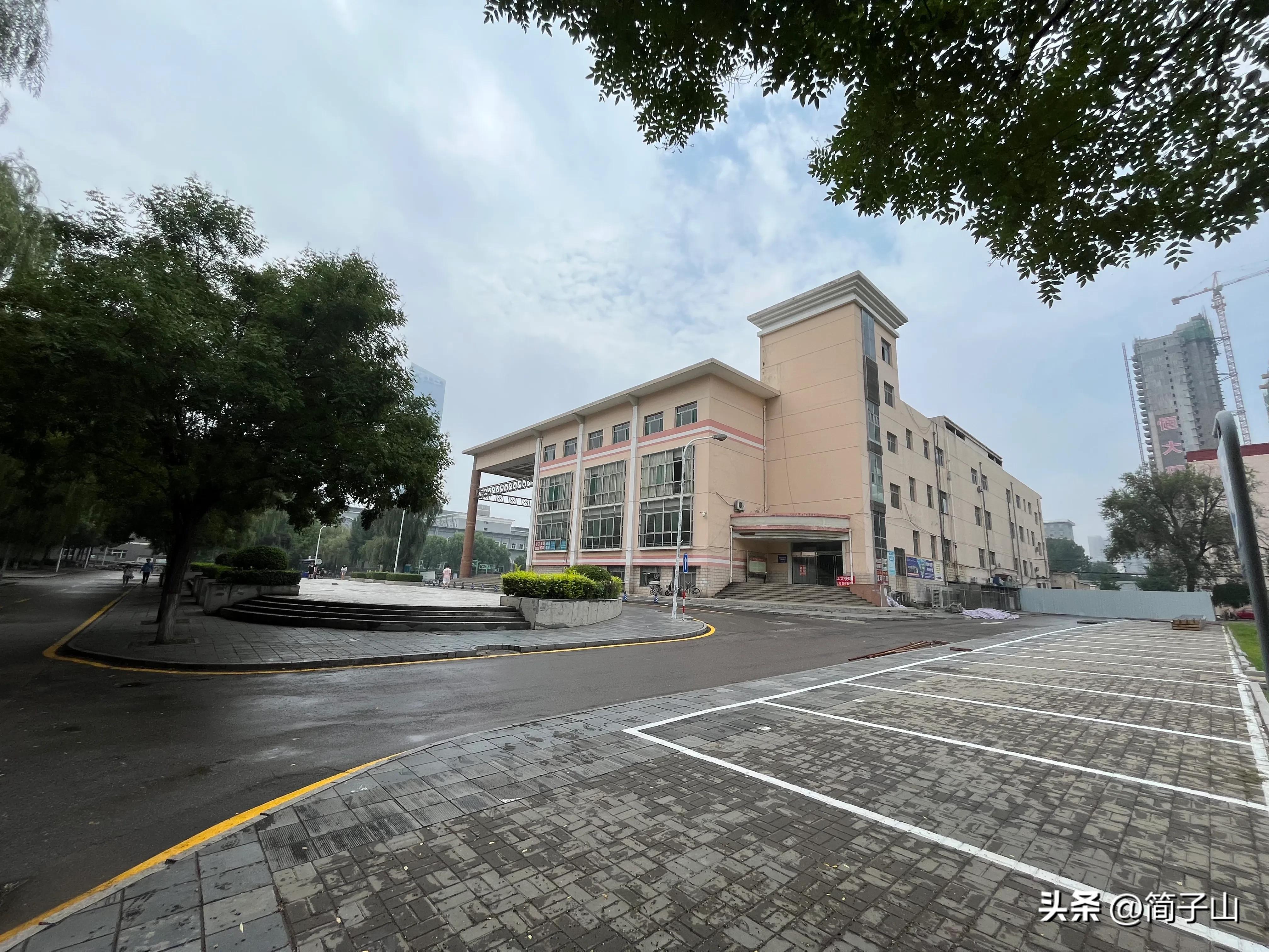 太原理工大学迎西校区视频,太原理工大学迎西校区