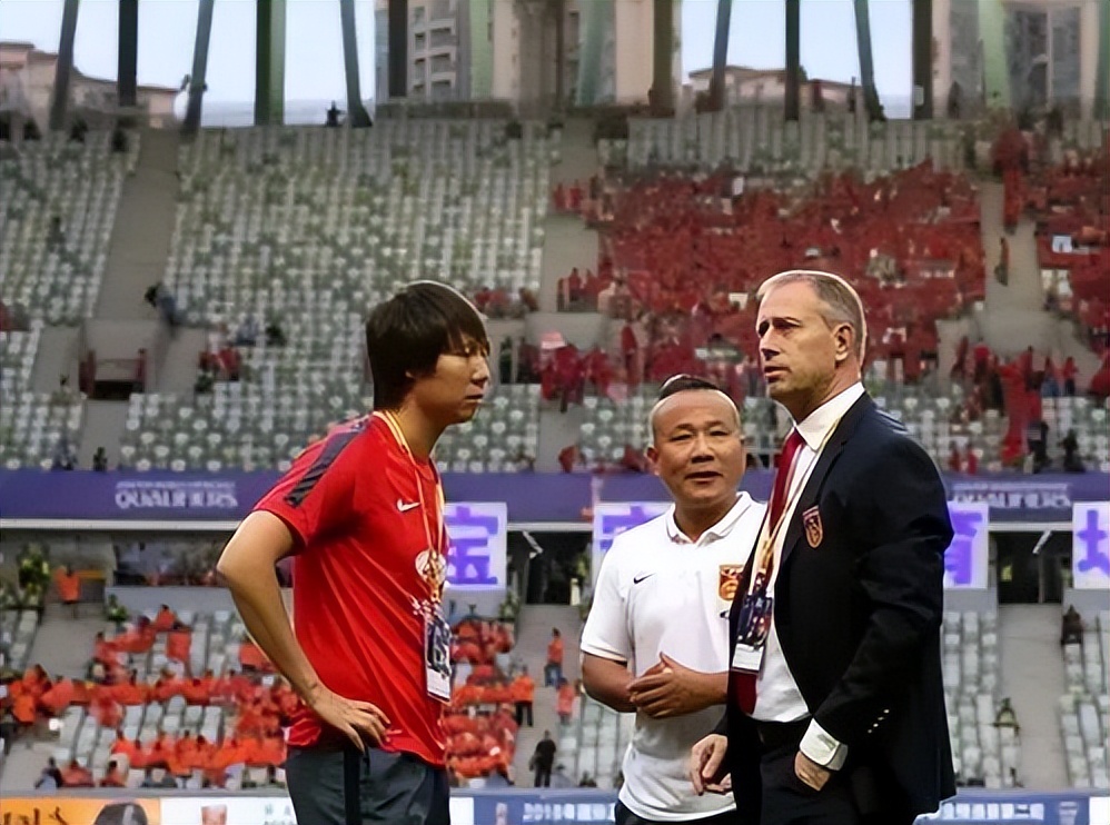 李铁后悔吗,李铁违约金