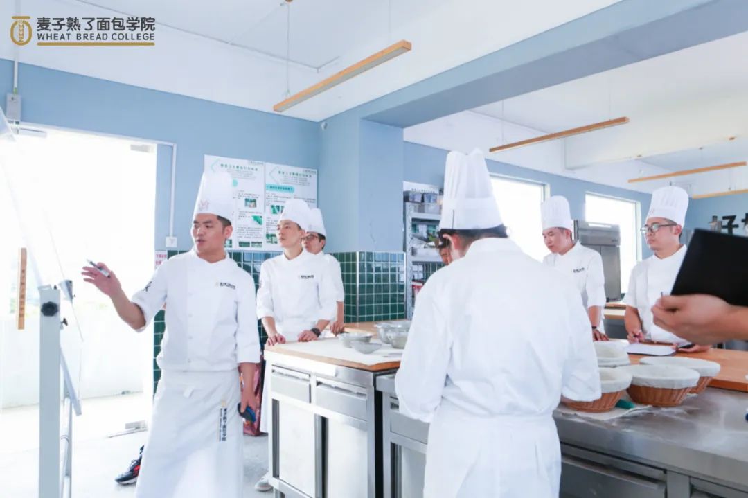 四冠王！专注面包领域，做实用产品！独家采访「林业强」