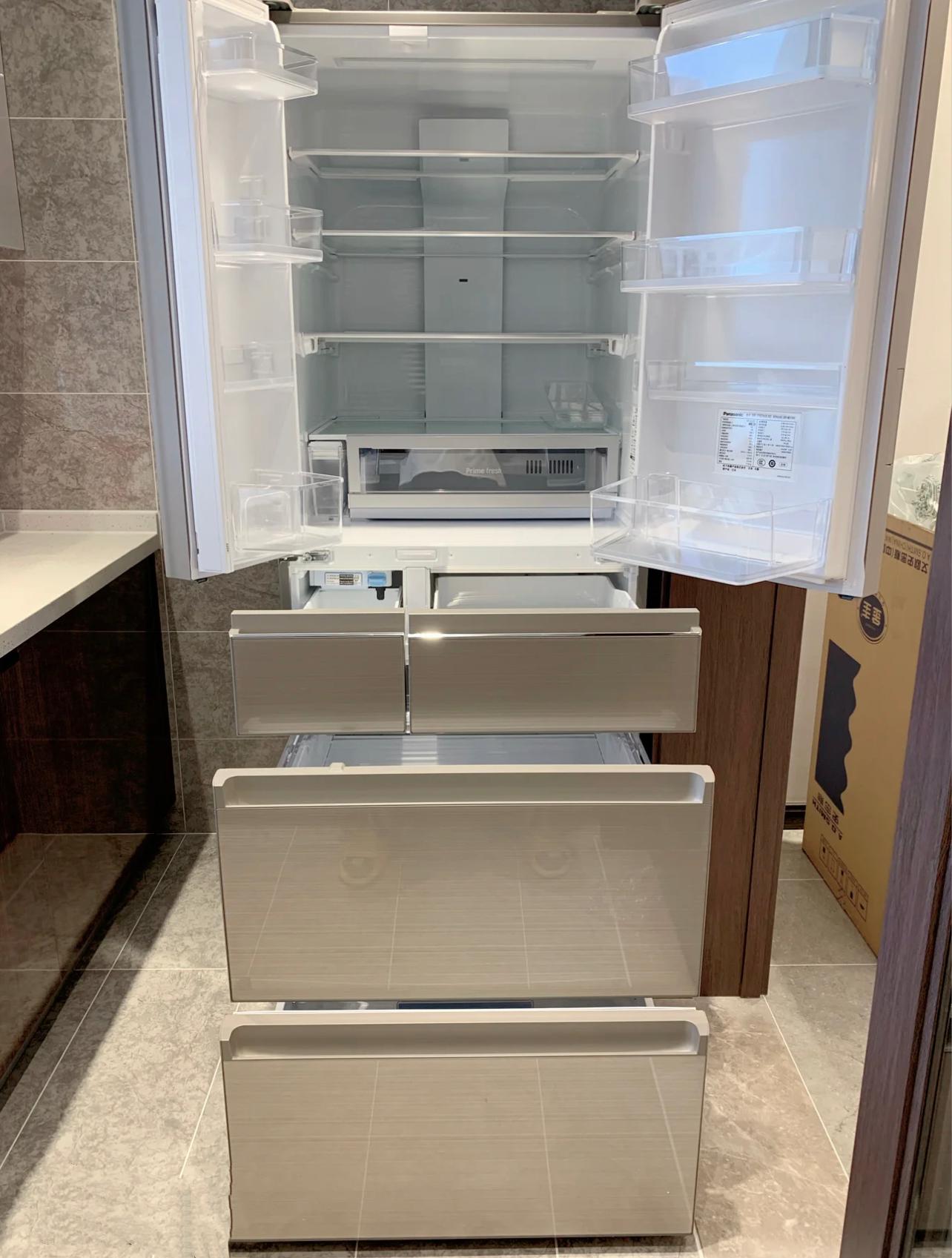 冰箱是法式的好还是四门的好,法式四门冰箱推荐海尔白色