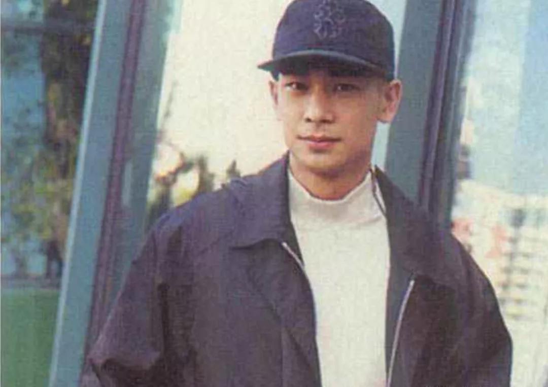 梅艳芳怎么走出失恋,梅艳芳漫步人生路