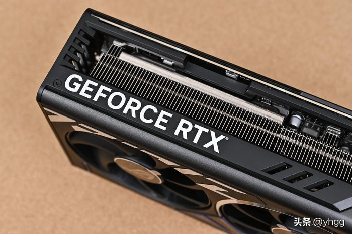 黑金全塔海景房——ROGZ790HERO+4080猛禽+追风者NV7装机展示