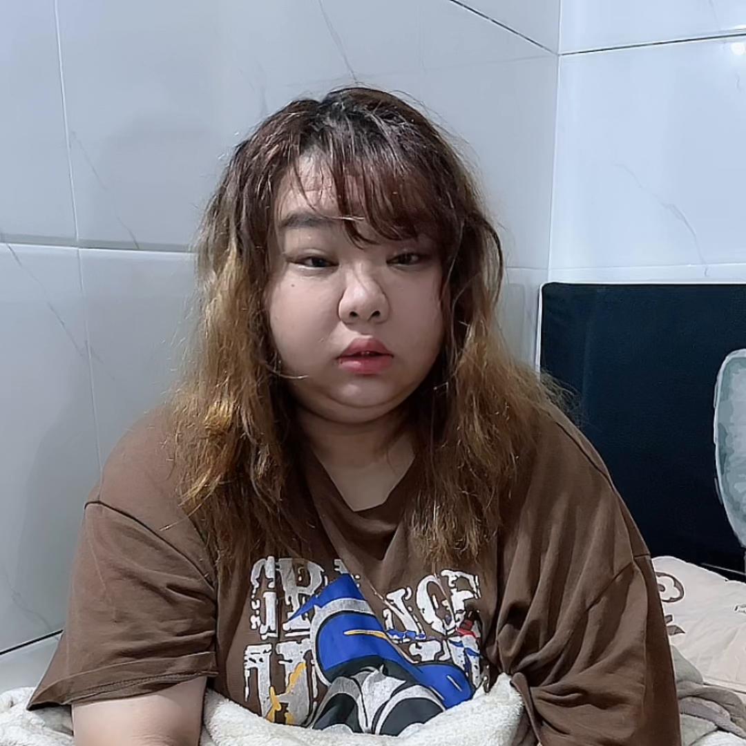 努力变优秀成为自己喜欢的样子,努力变优秀成为你看不惯的样子