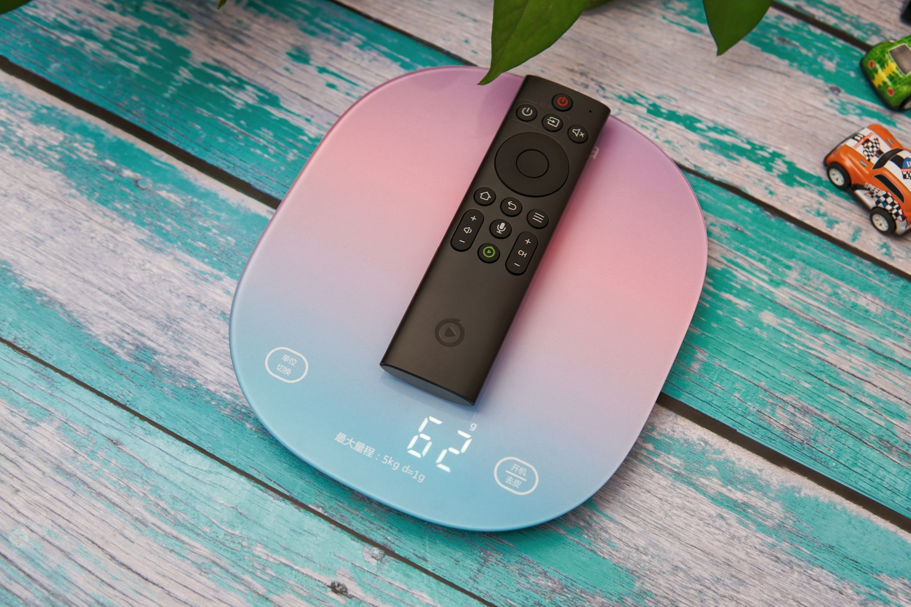 低成本实现老投影仪智能化——爱奇艺电视果6测评