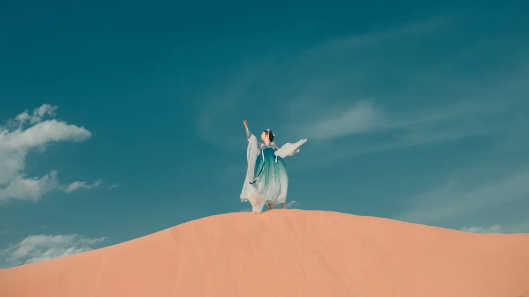 苏轼最失意的诗句却治愈了所有人,苏轼晚年孤独的诗四句