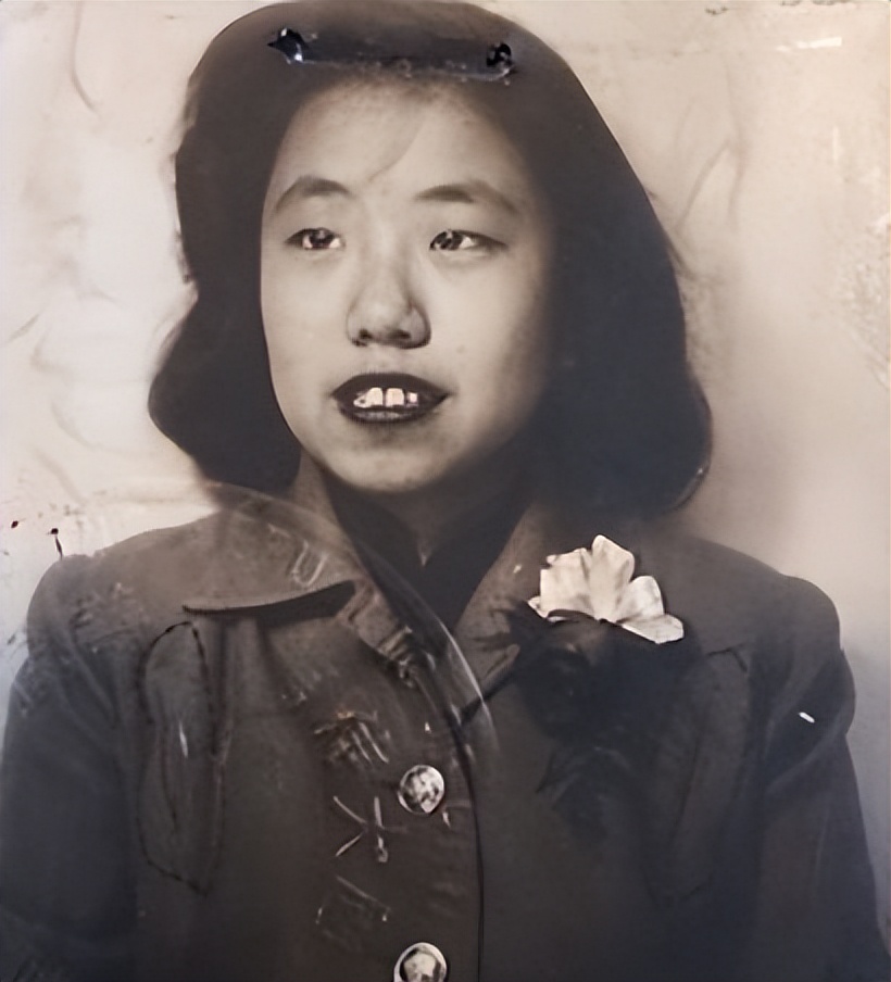 胡克画像的秘密,1703年胡克画像