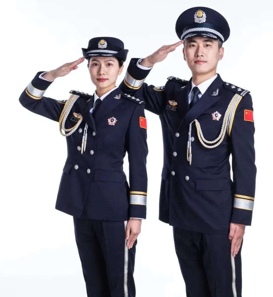女警警服演变照片图片,最美警花警服图片