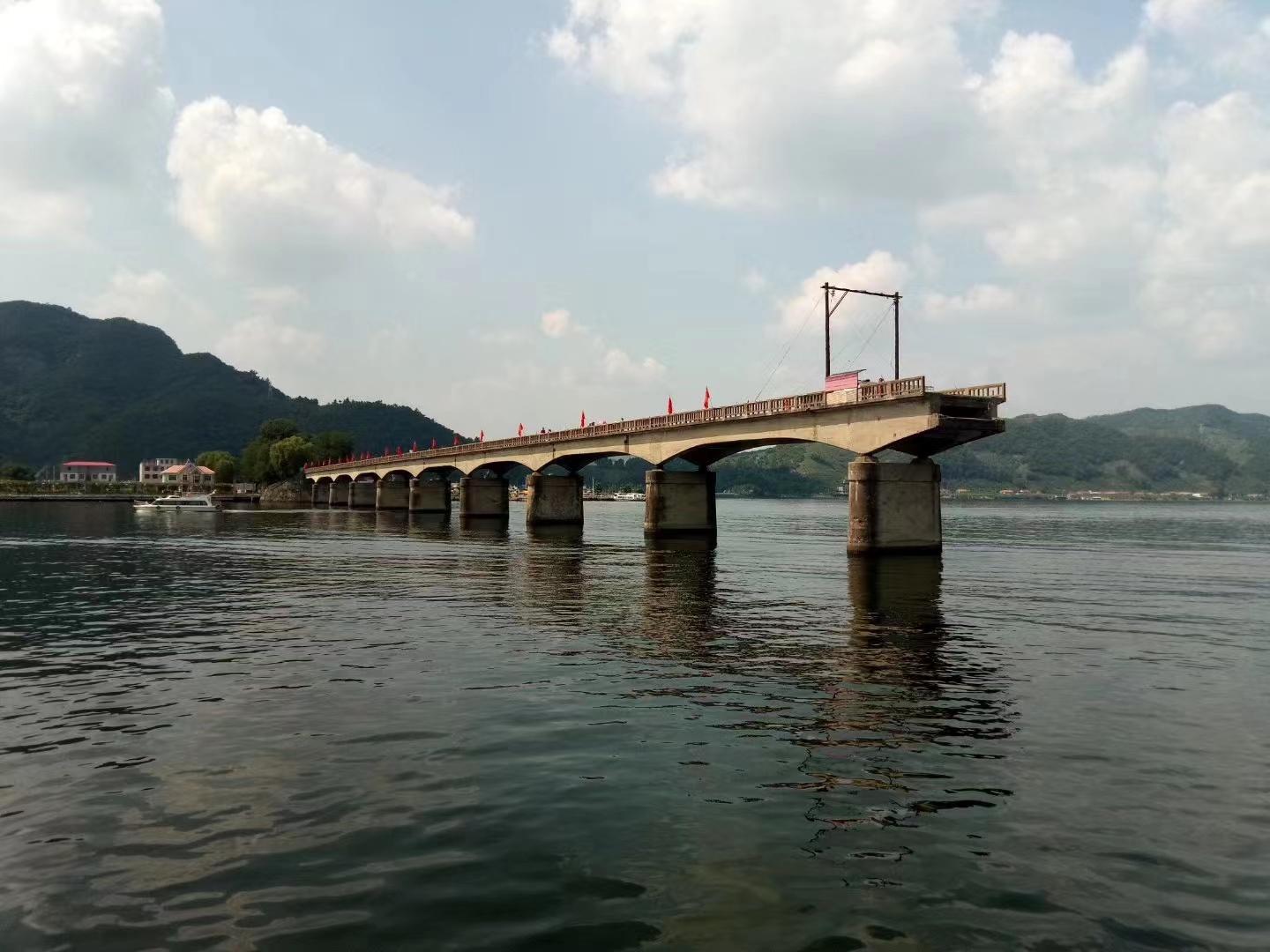 丹东一个美丽的地方,丹东是一个著名的城市