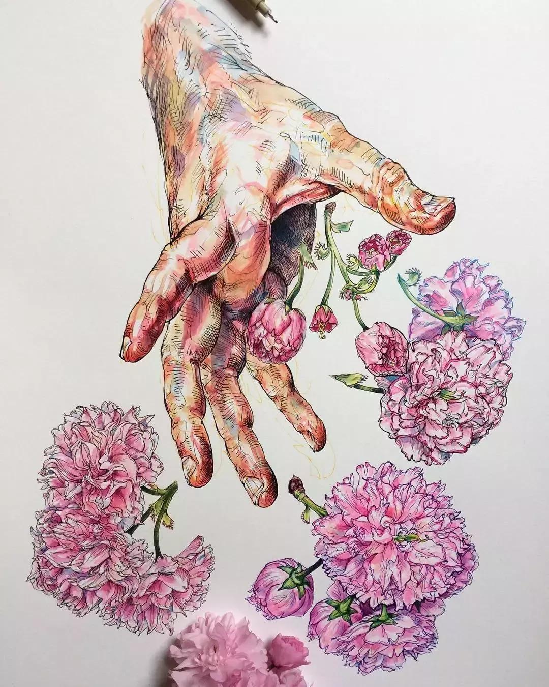 把手张开，才能争取更多机会，把手合隆，就能牢牢把握住机遇