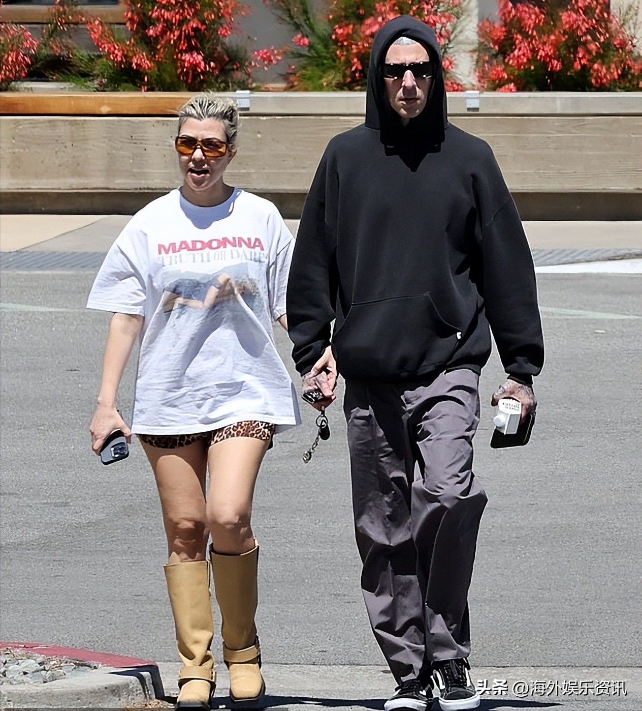 考特尼卡戴珊穿搭照片,考特尼卡戴珊穿搭