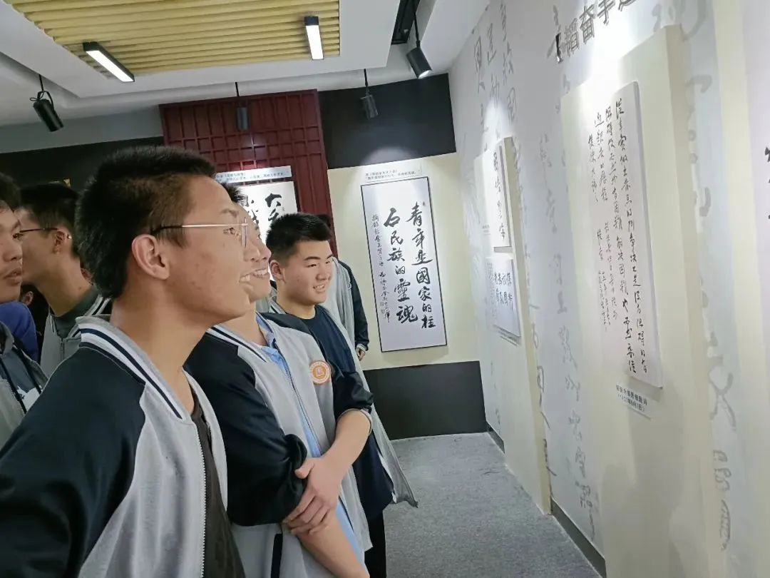 清明诗文缅怀先烈,诗韵清明追思先烈