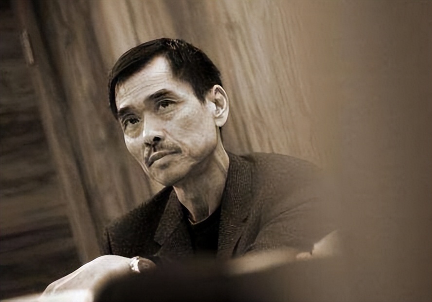 香港黑社会人物经典镜头,香港黑帮十大经典风云人物