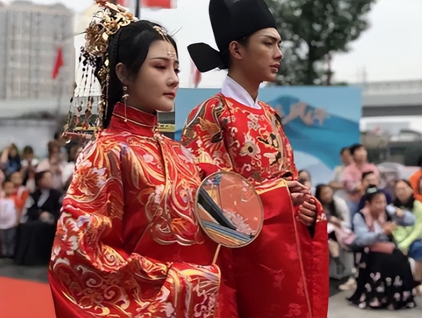 古代婚礼服饰知识,中国古代婚礼服饰变化