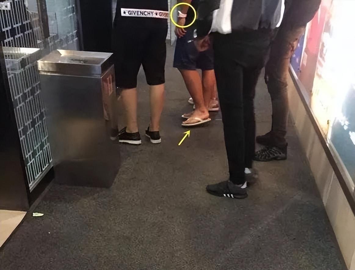 生活过得去头顶带点绿下一句,生活过得去头上带绿的句子