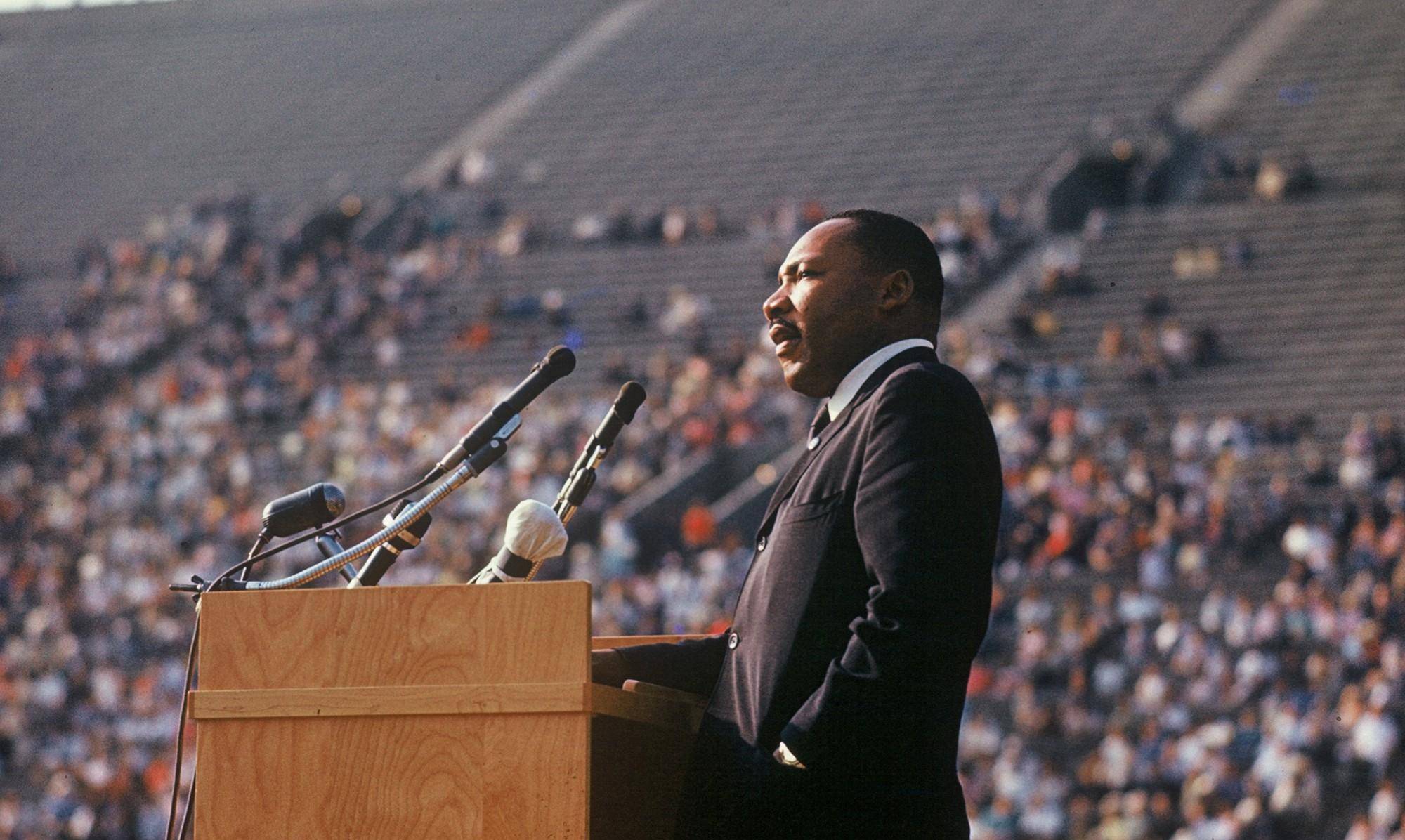 黑人到底怎么了？都是美国公民，美国为何如此痛恨黑人？