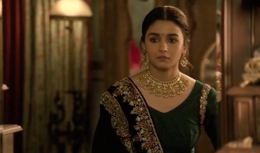 看脸就够的印度电影绝美女主,绝症妻为丈夫物色绝美续弦娇妻