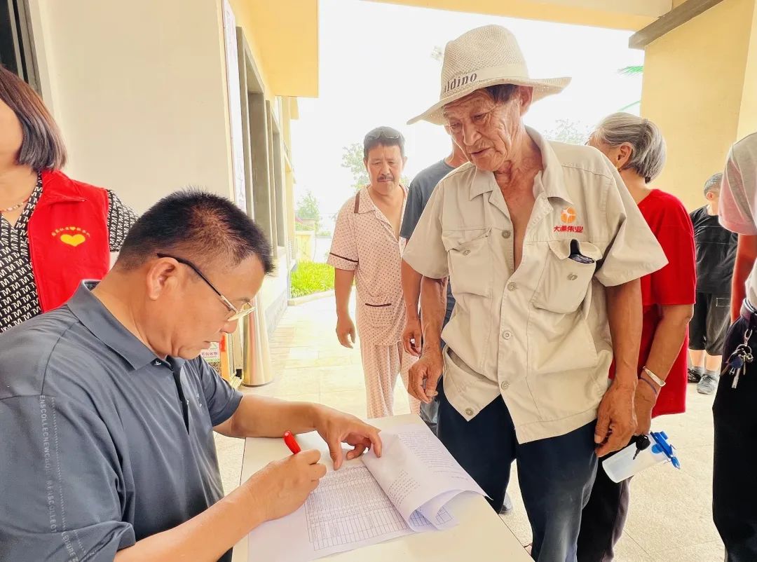 长葛哪村？月月发东西，还不重样！