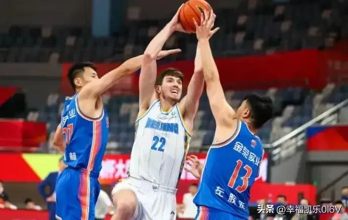 cba速递新消息,cba速递浙江逆转深圳收获十连胜