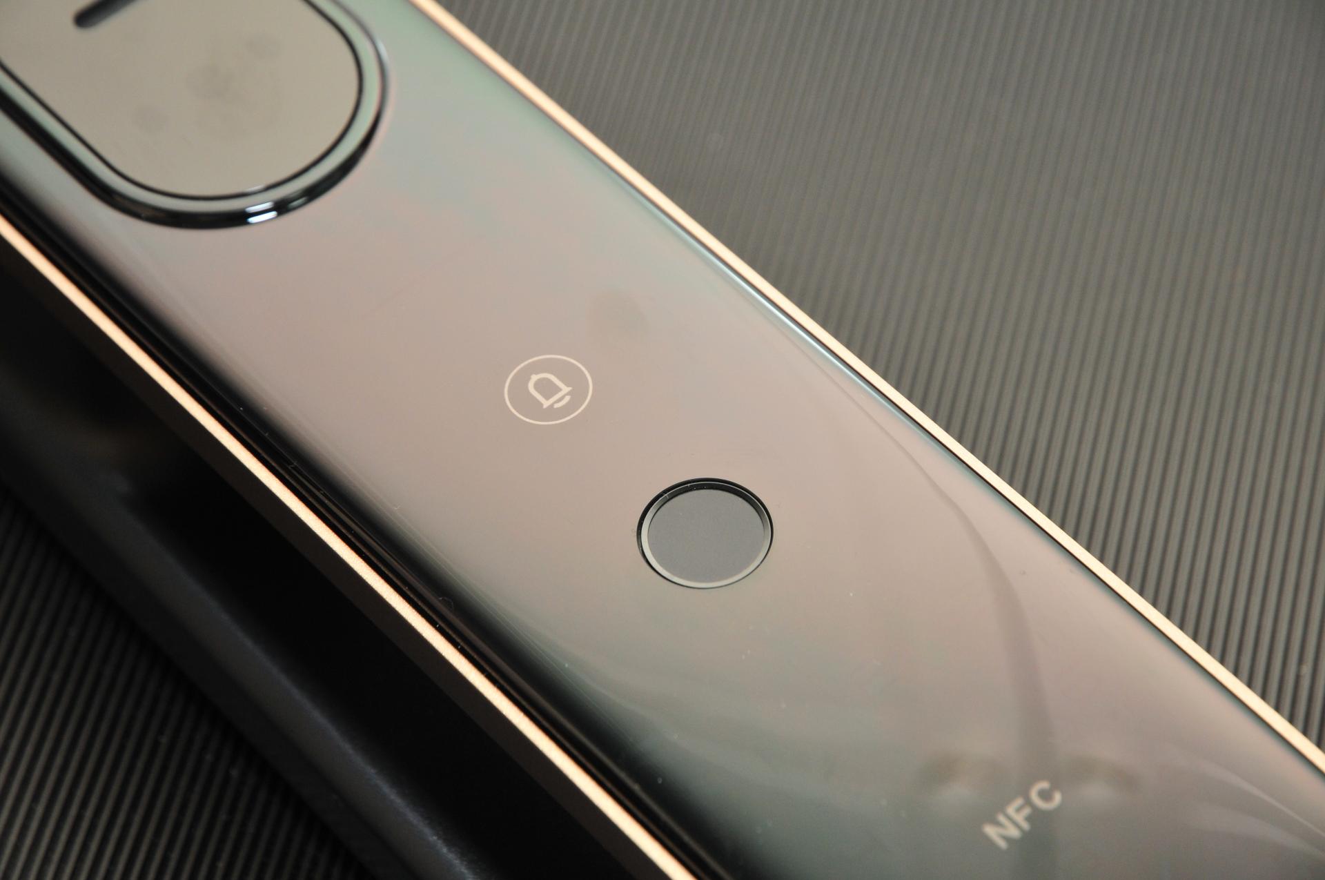 全自动智能门锁人脸识别鹿客s50f,智能锁人脸识别推荐鹿客