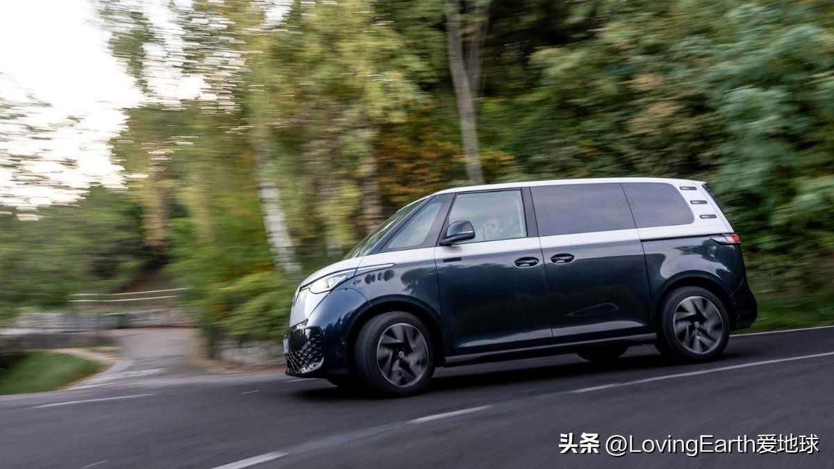 大众id.buzz原型车路试谍照曝光,大众buzz原型面包车