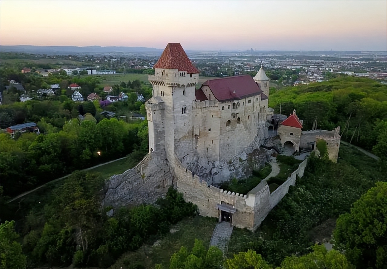 奇葩小国6,奇葩小国出租自己