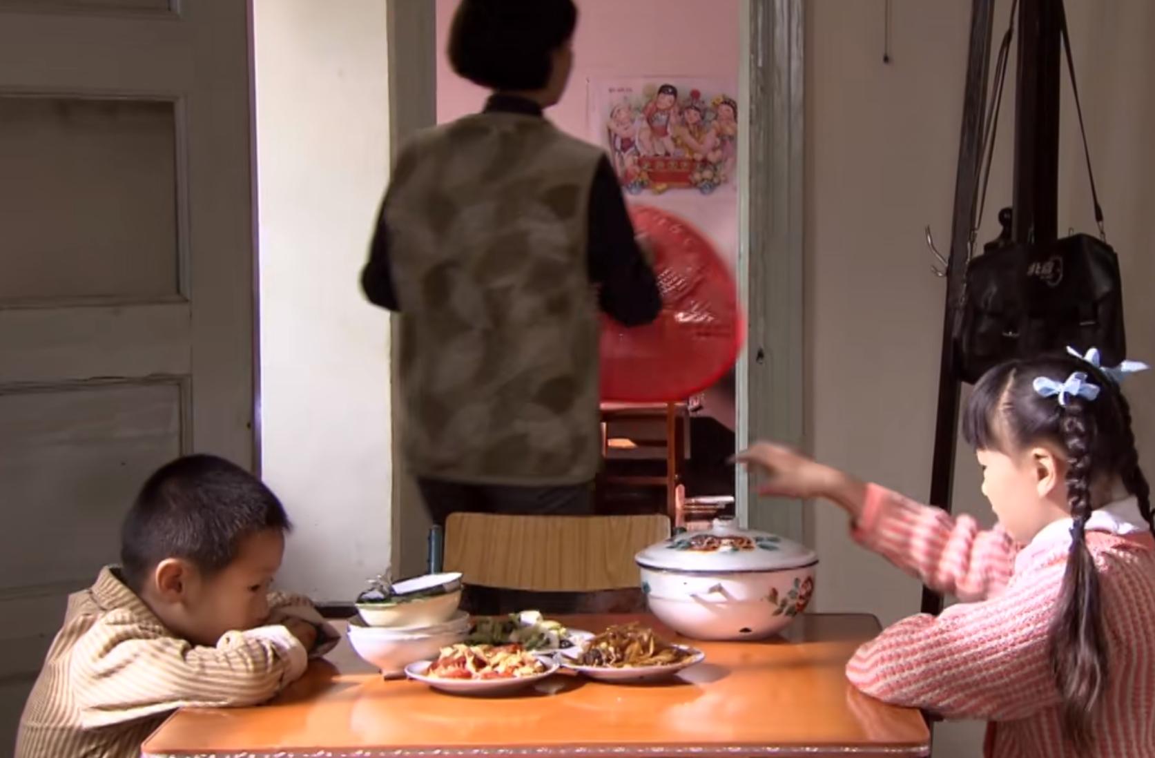 王贵与安娜安娜怎么看上王贵了,看了王贵与安娜之后看什么