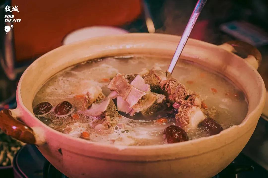 看完这些美食，我还是决定先守住绿码