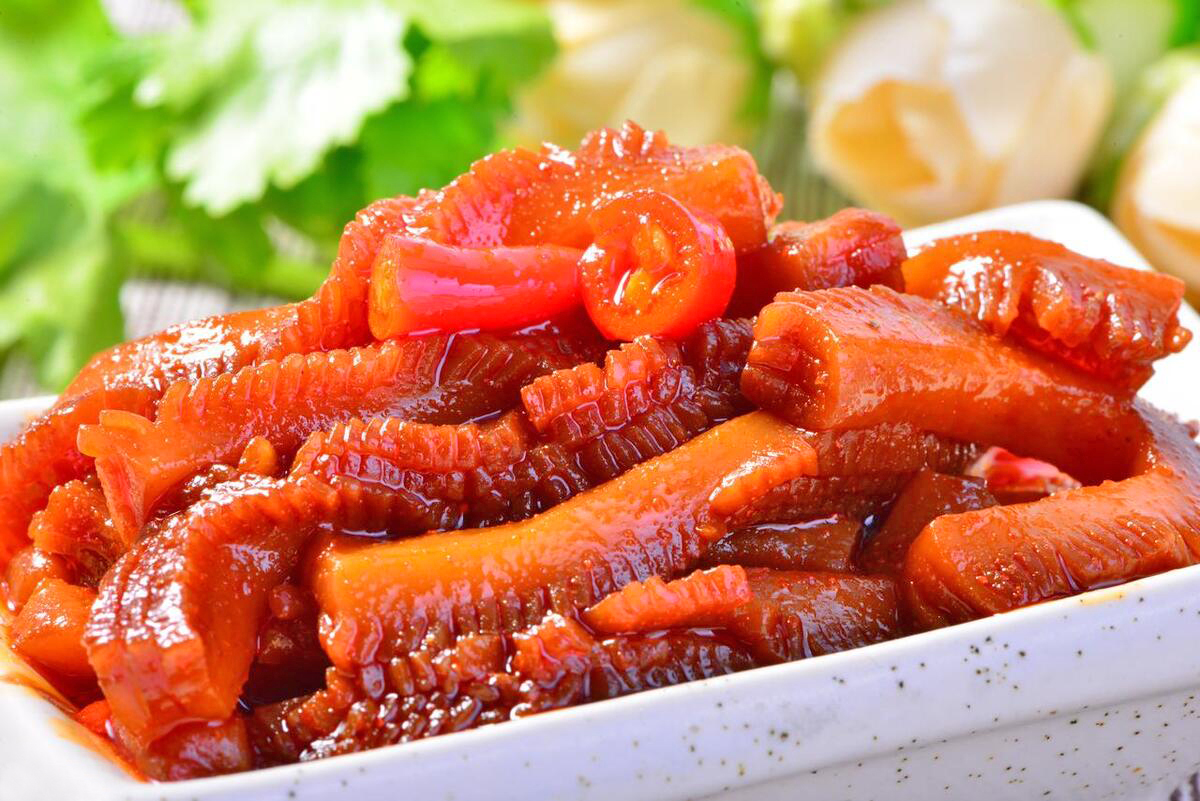 建议女人，多善待自己，少喝奶茶多吃6道菜，脸色红润，精神饱满