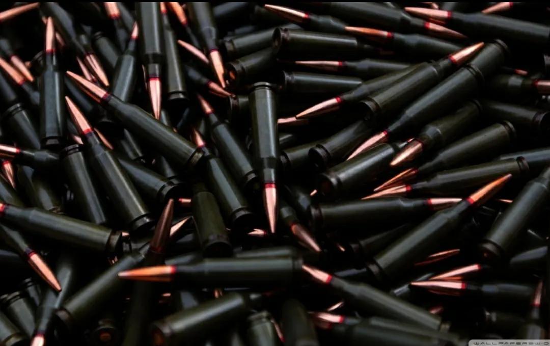 m4a1突击步枪玩具英雄级武器,m4a1突击步枪逃离塔科夫满改