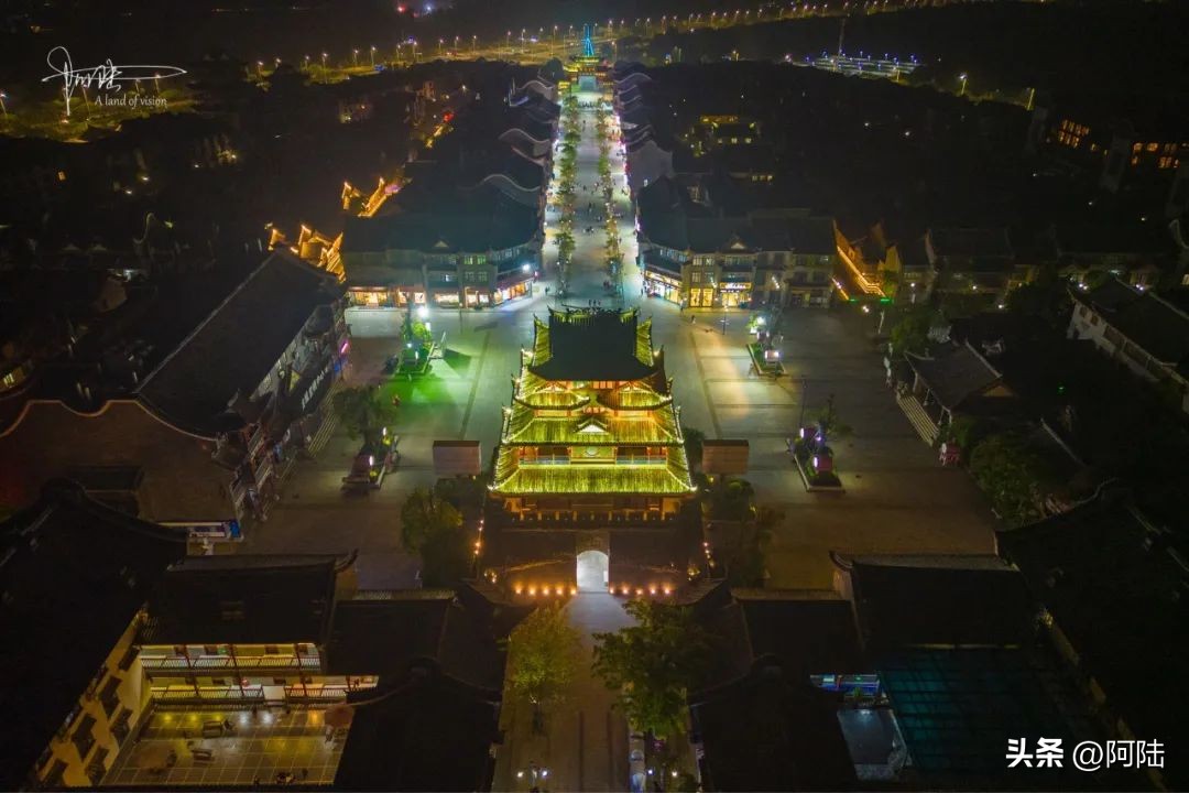 花费上亿打造的旅游城市,耗资100亿的古城