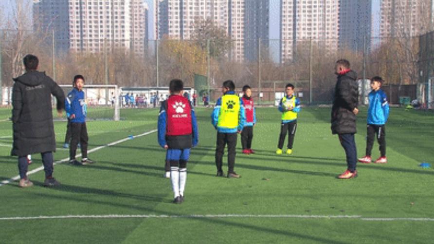 父亲节盘点足球界明星父子照,父亲节体育界那些伟大的父亲