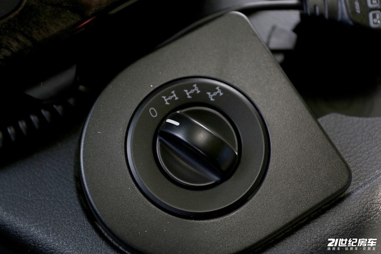 奔驰四驱c型顶级豪华房车,奔驰arocs升顶越野房车