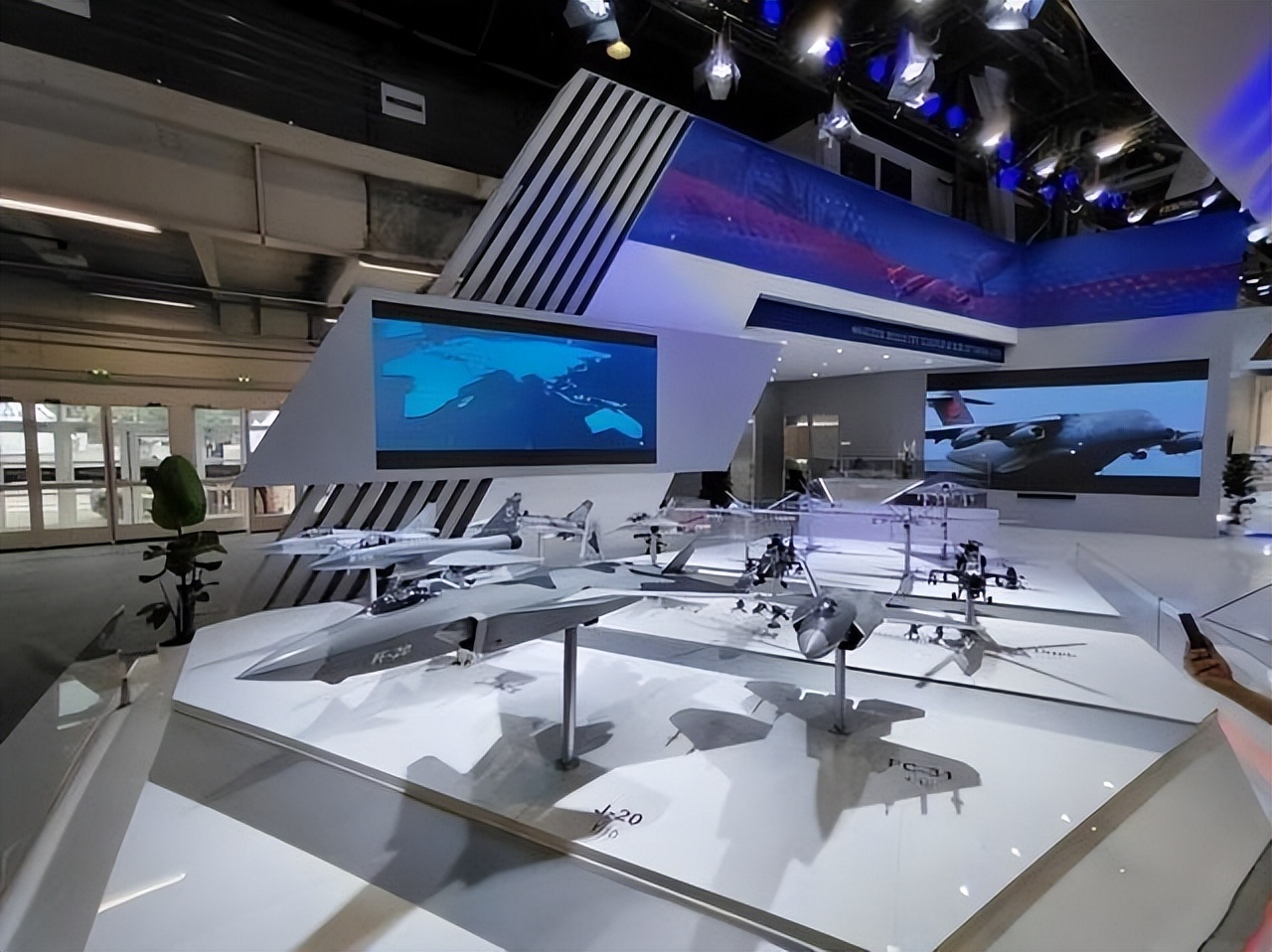 中俄cr929客机,cr929宽体飞机中俄还合作吗