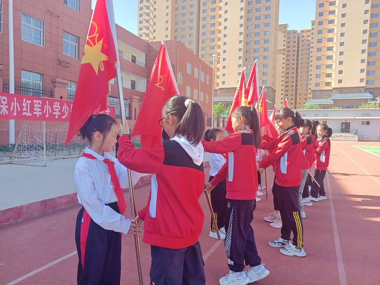 争做新时代的好少年队日活动总结,喜迎二十大争做好队员建队日主题