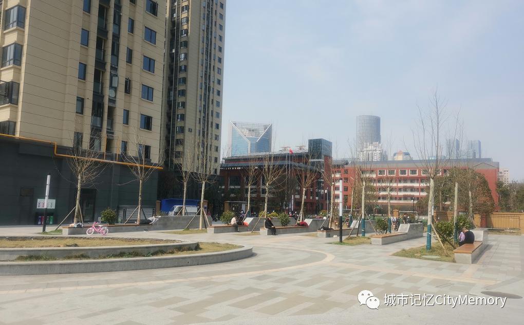 难忘杜家岭的那街、那房、那人