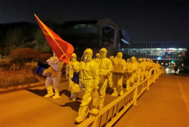 疫无反顾依旧坚守,义无反顾勇担使命