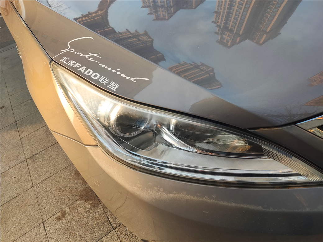 大众车添加玻璃水,汽车玻璃水添加教程