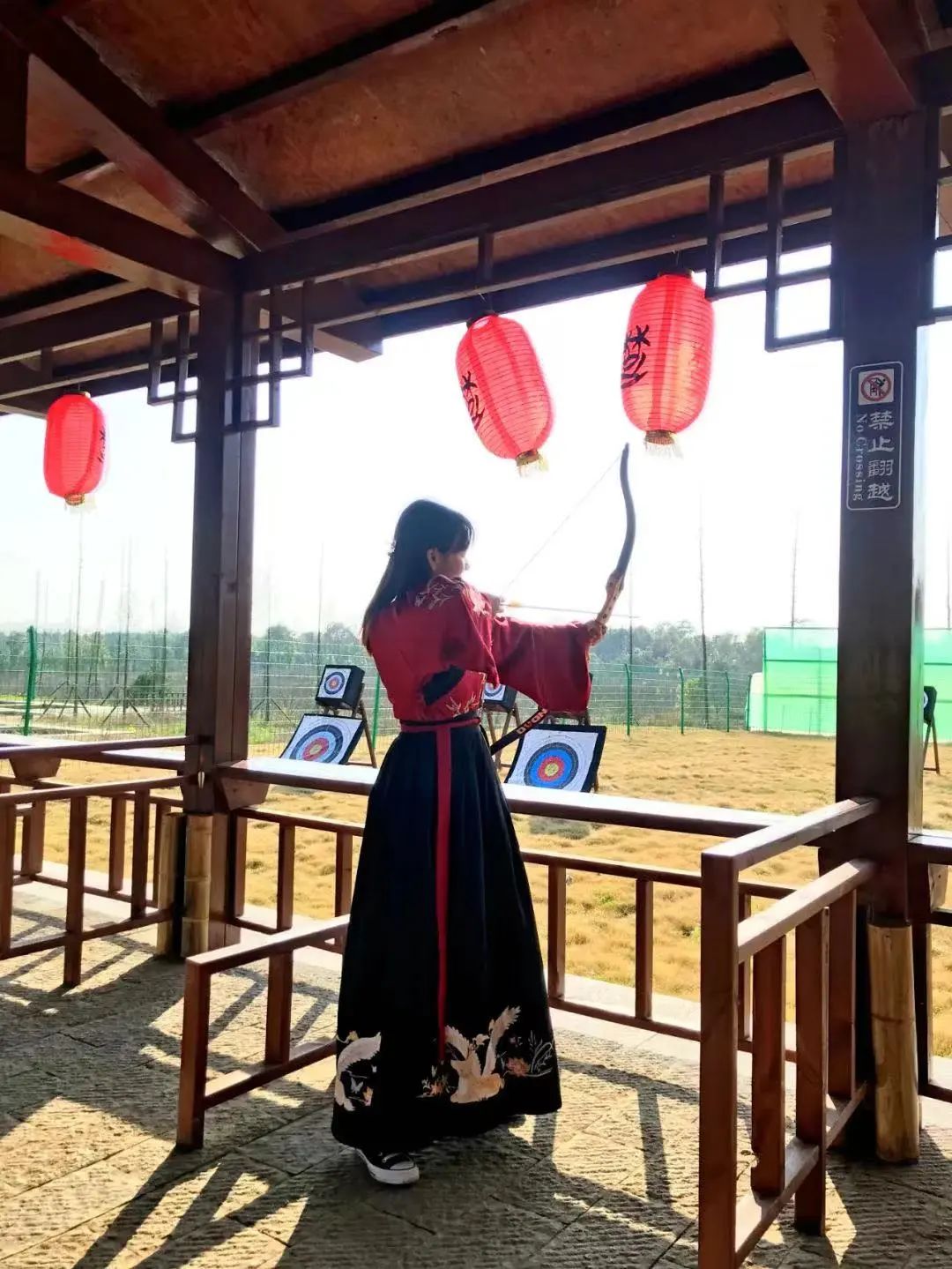 好戏连台旅游攻略,好戏连台靓丽的风景线